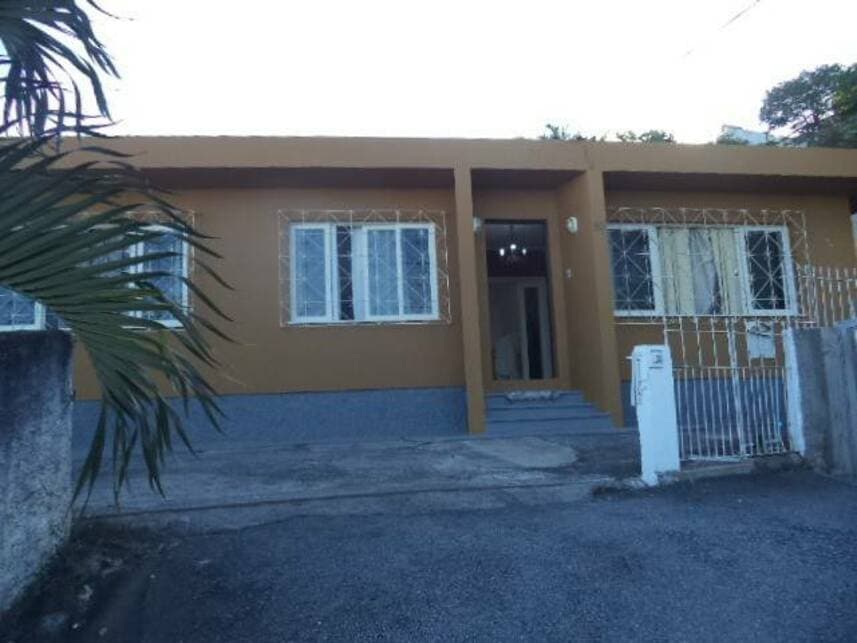 Casa em leilão em São José - SC — Casa à venda em leilão