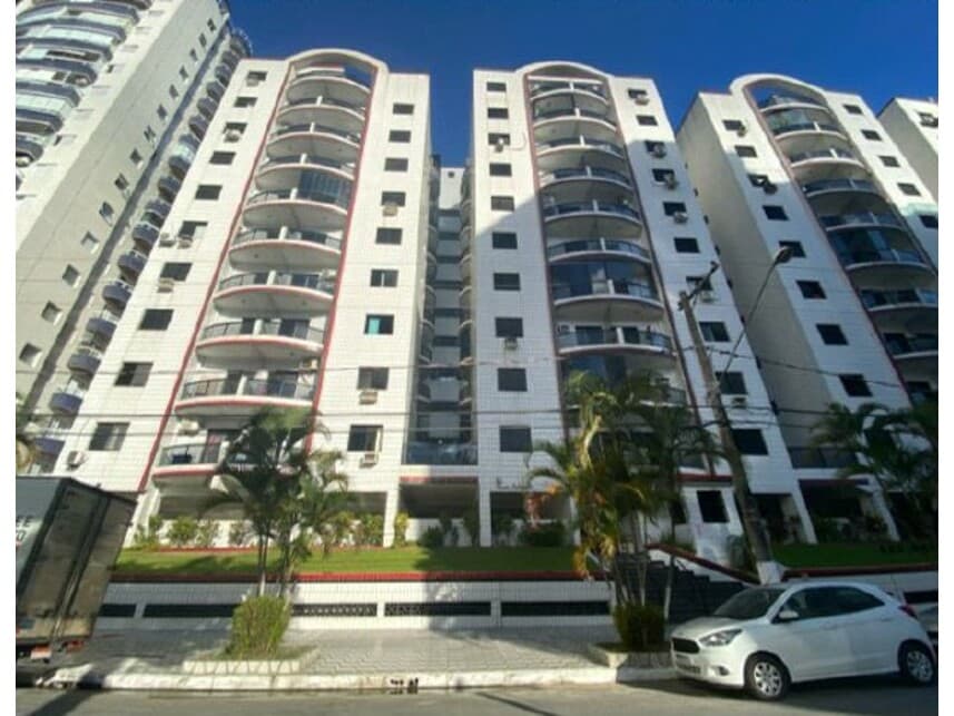 Apartamento em leilão em Praia Grande - SP — Apartamento à venda em leilão
