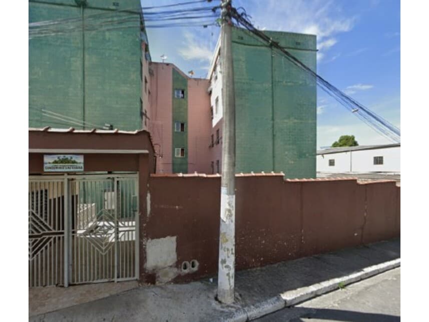 Apartamento em leilão em São Paulo - SP — Apartamento à venda em leilão
