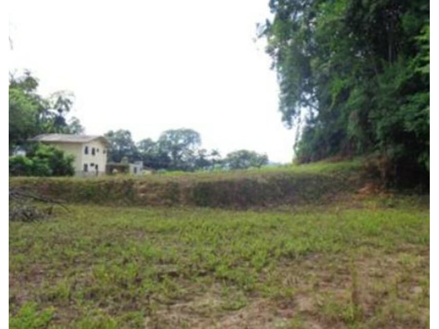 Foto 5 de 10: Terreno em leilão em Joinville - SC — Terreno à venda em leilão