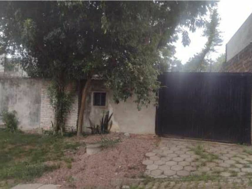Casa em leilão em Porto Alegre - RS — Casa à venda em leilão