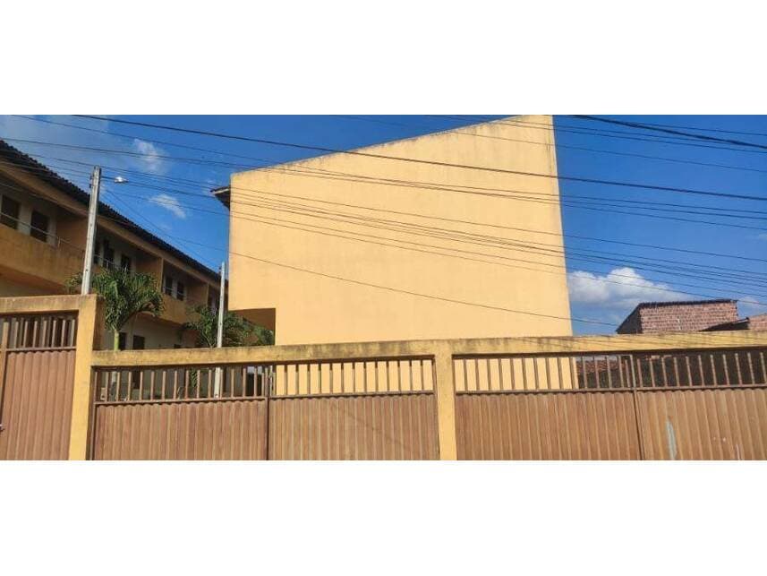 Casa em leilão em Gravatá - PE — Casa à venda em leilão
