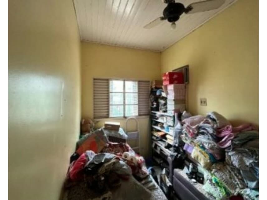 Foto 10 de 16: Casa em leilão em Várzea Grande - MT — Casa à venda em leilão