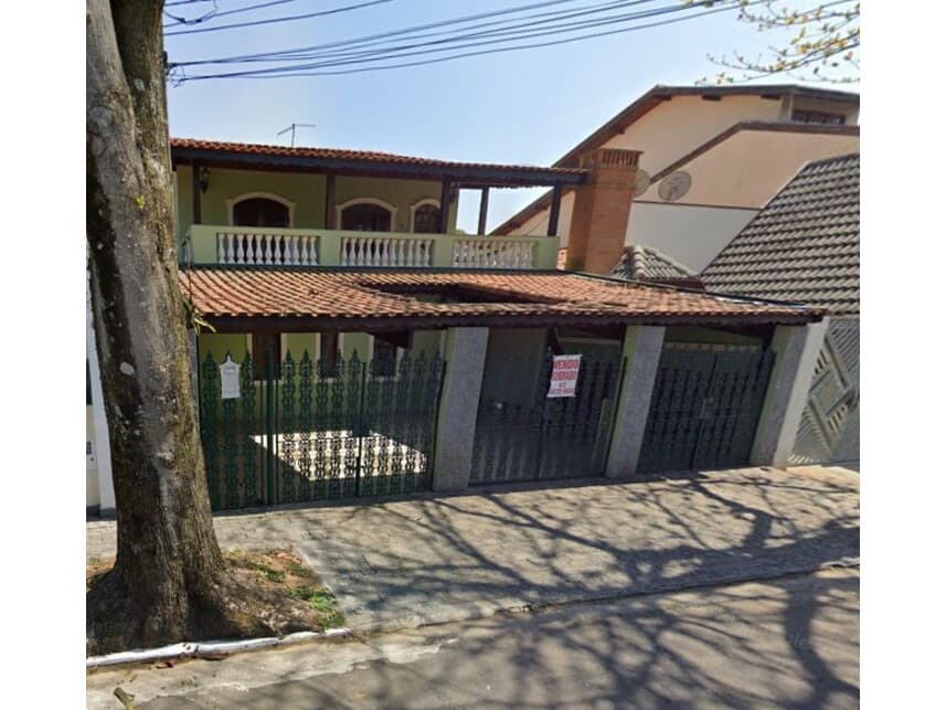 Casa em leilão em São José Dos Campos - SP — Casa à venda em leilão