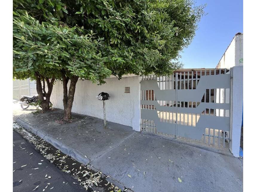 Foto 2 de 21: Casa em leilão em Taquaritinga - SP — Casa à venda em leilão