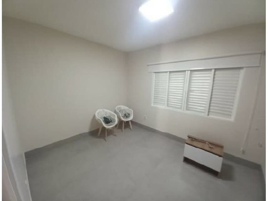 Foto 8 de 10: Comercial em leilão em Uberaba - MG — Residencial / Comercial à venda em leilão