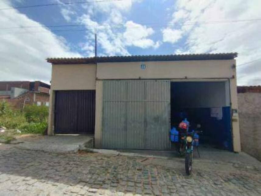 Foto 2 de 4: Casa em leilão em Acari - RN — Casa à venda em leilão