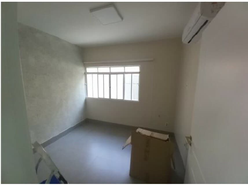 Foto 5 de 10: Comercial em leilão em Uberaba - MG — Residencial / Comercial à venda em leilão
