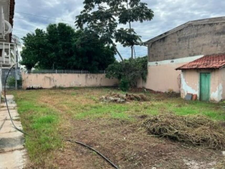Foto 14 de 16: Casa em leilão em Várzea Grande - MT — Casa à venda em leilão