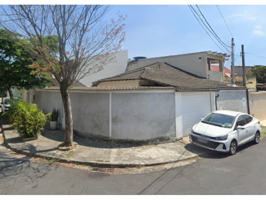 Foto 1 de 2: Casa em leilão em Rio De Janeiro - RJ — Casa à venda em leilão