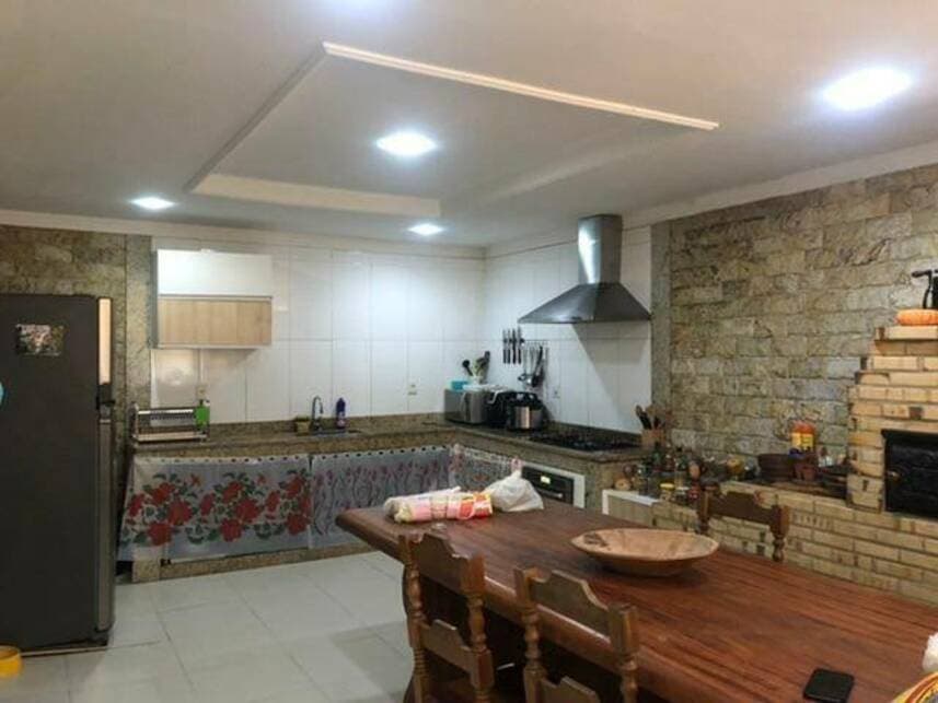 Foto 17 de 37: Casa em leilão em Magé - RJ — Casa à venda em leilão
