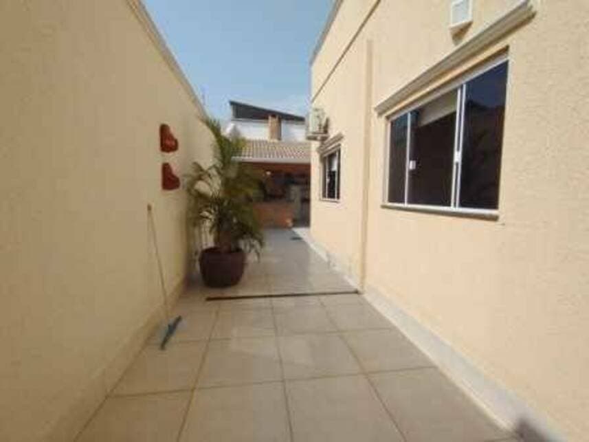 Foto 12 de 13: Casa em leilão em Caldas Novas - GO — Casa à venda em leilão