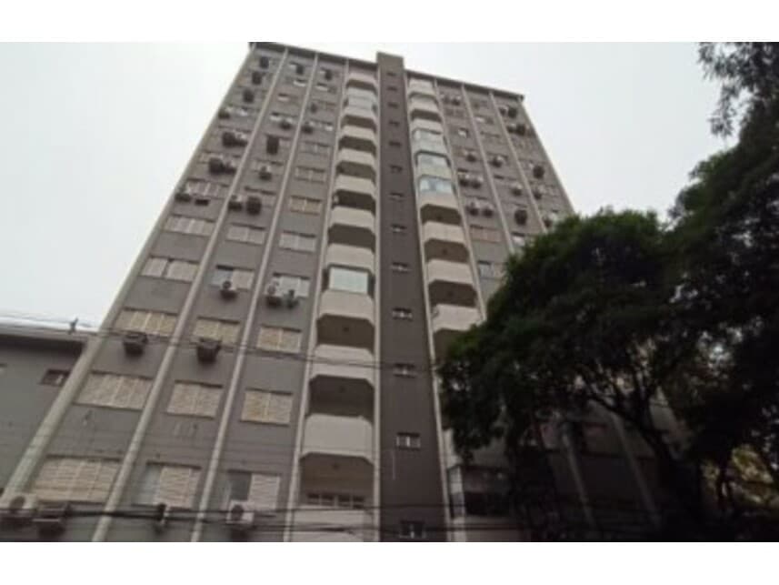 Apartamento em leilão em Maringá - PR — Apartamento Duplex à venda em leilão