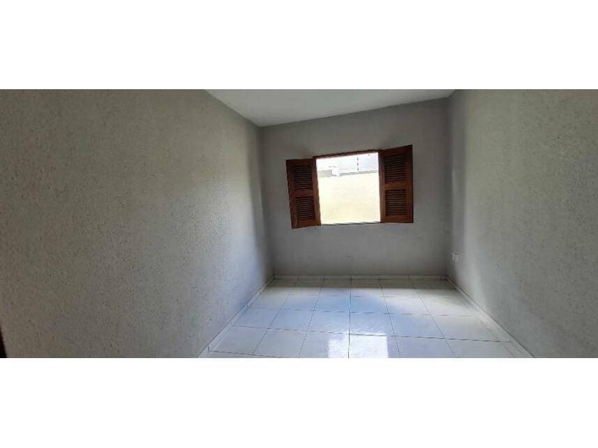 Foto 9 de 14: Casa em leilão em Maranguape - CE — Casa à venda em leilão
