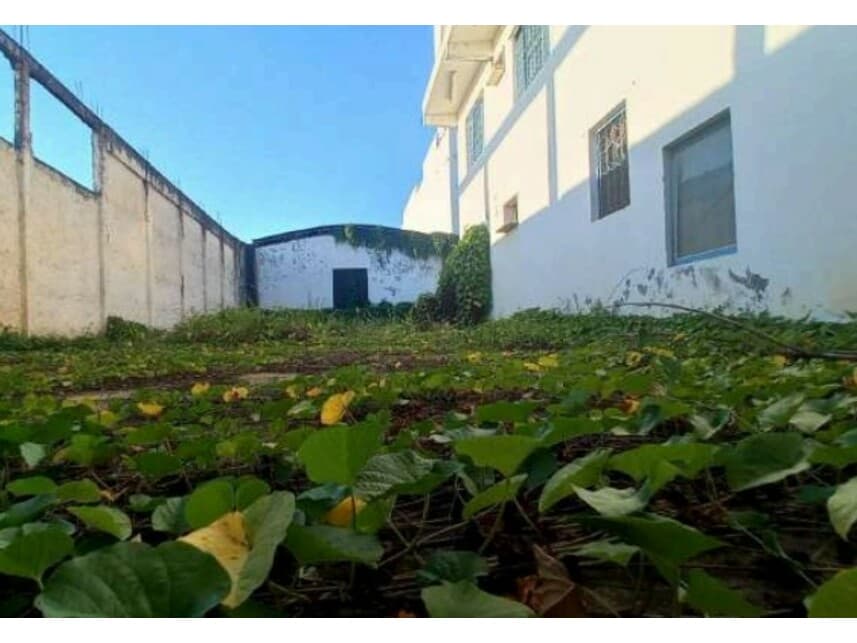 Foto 2 de 2: Comercial em leilão em Itaperuna - RJ — Imóvel Comercial à venda em leilão
