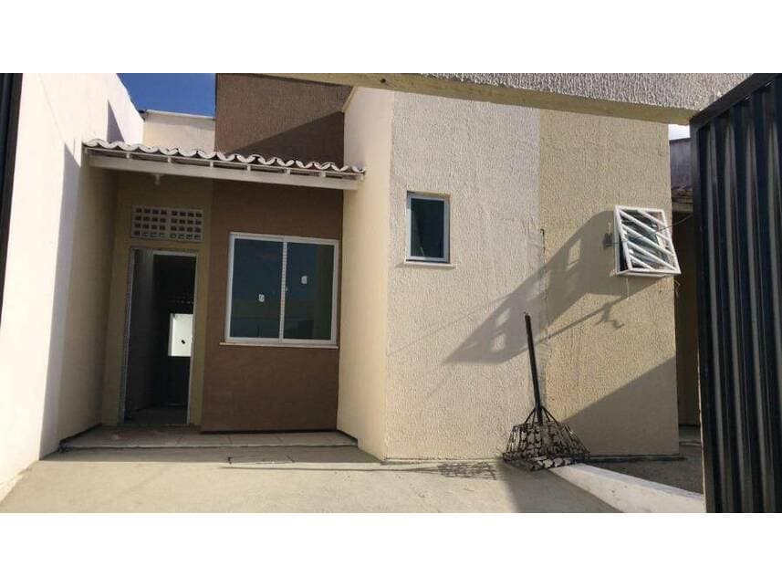 Foto 3 de 9: Casa em leilão em Maracanaú - CE — Casa à venda em leilão