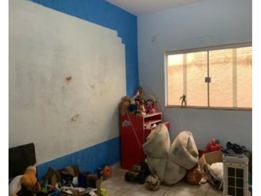 Foto 11 de 17: Casa em leilão em Itumbiara - GO — Casa à venda em leilão