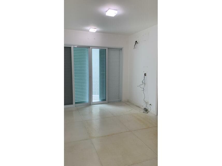 Foto 6 de 46: Casa em leilão em Guarujá - SP — Casa à venda em leilão