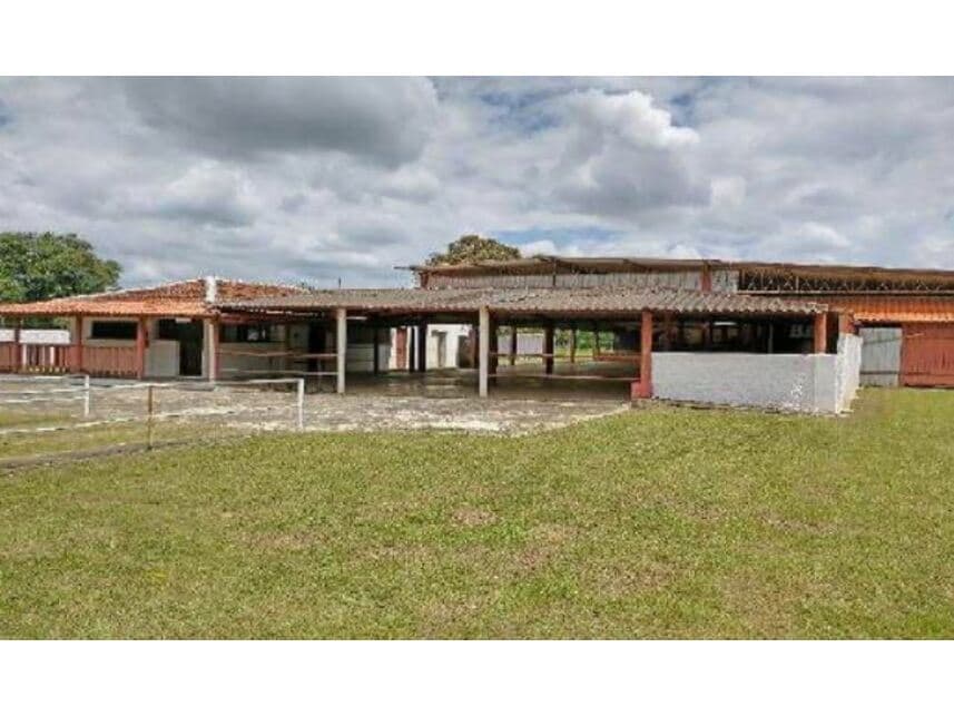 Foto 15 de 28: Casa em leilão em Tatuí - SP — Chácara à venda em leilão