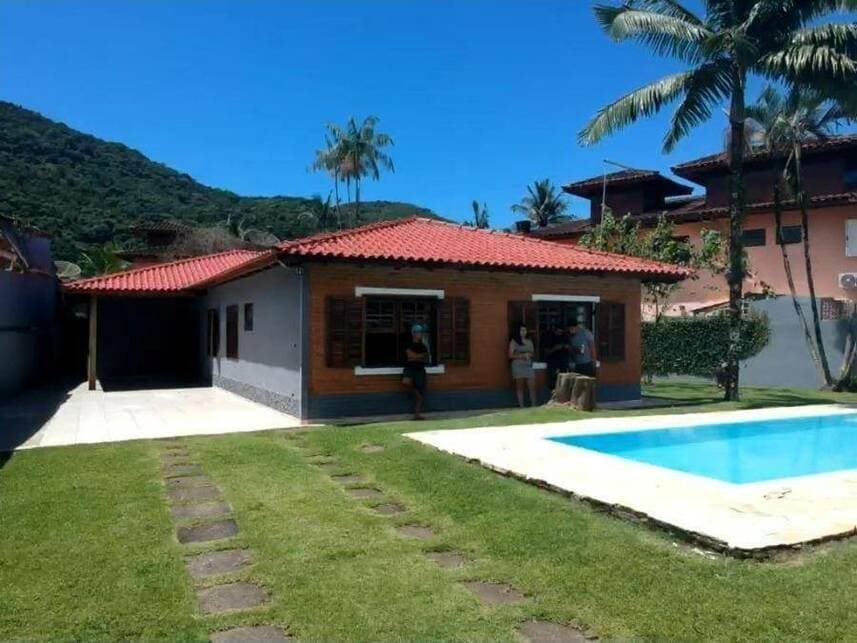 Foto 7 de 16: Casa em leilão em Caraguatatuba - SP — Casa à venda em leilão