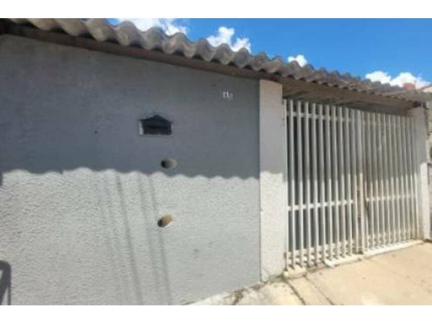 Foto 1 de 13: Casa em leilão em São José Dos Campos - SP — Casa à venda em leilão