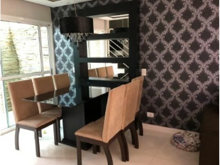 Foto 5 de 8: Casa em leilão em Curitiba - PR — Casa à venda em leilão