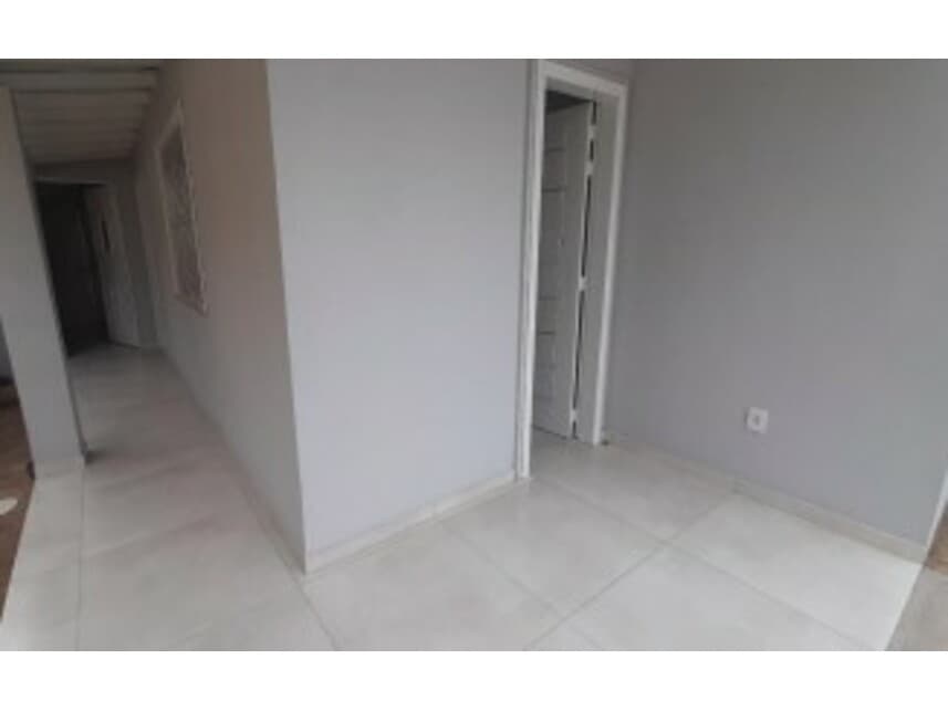 Foto 8 de 9: Casa em leilão em São Leopoldo - RS — Casa à venda em leilão