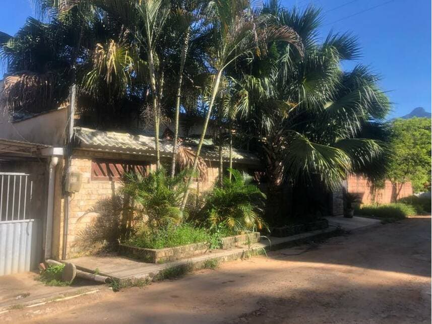 Foto 6 de 37: Casa em leilão em Magé - RJ — Casa à venda em leilão
