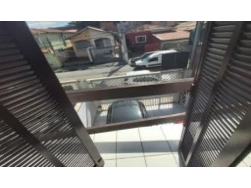 Foto 8 de 9: Casa em leilão em Taboão Da Serra - SP — Casa à venda em leilão