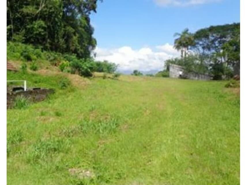 Foto 4 de 11: Terreno em leilão em Joinville - SC — Terreno à venda em leilão