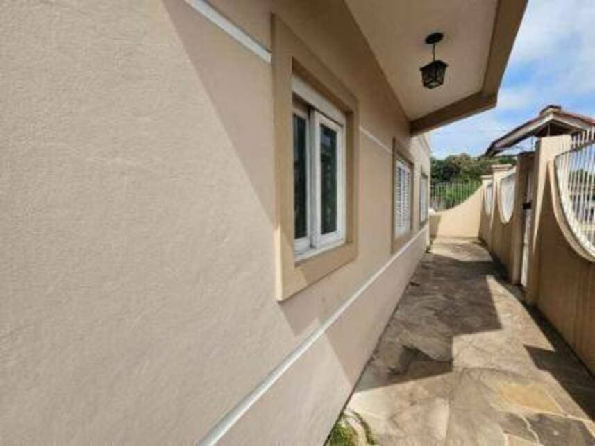 Foto 21 de 33: Casa em leilão em Canoas - RS — Casa à venda em leilão