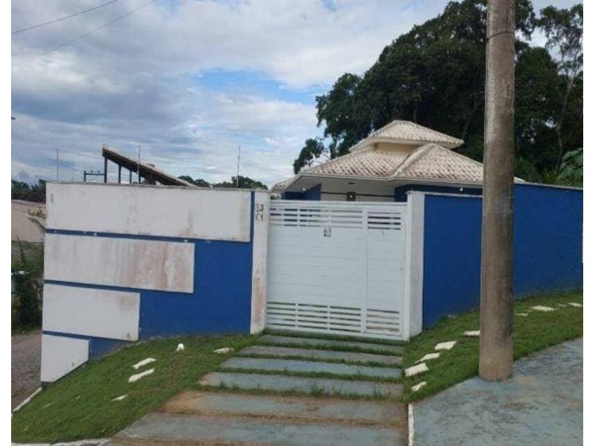 Foto 3 de 34: Casa em leilão em Rio Das Ostras - RJ — Casa à venda em leilão