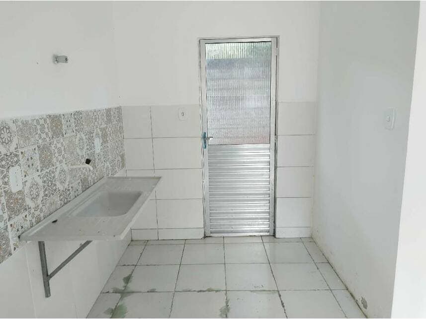Foto 15 de 18: Casa em leilão em Camaçari - BA — Casa à venda em leilão