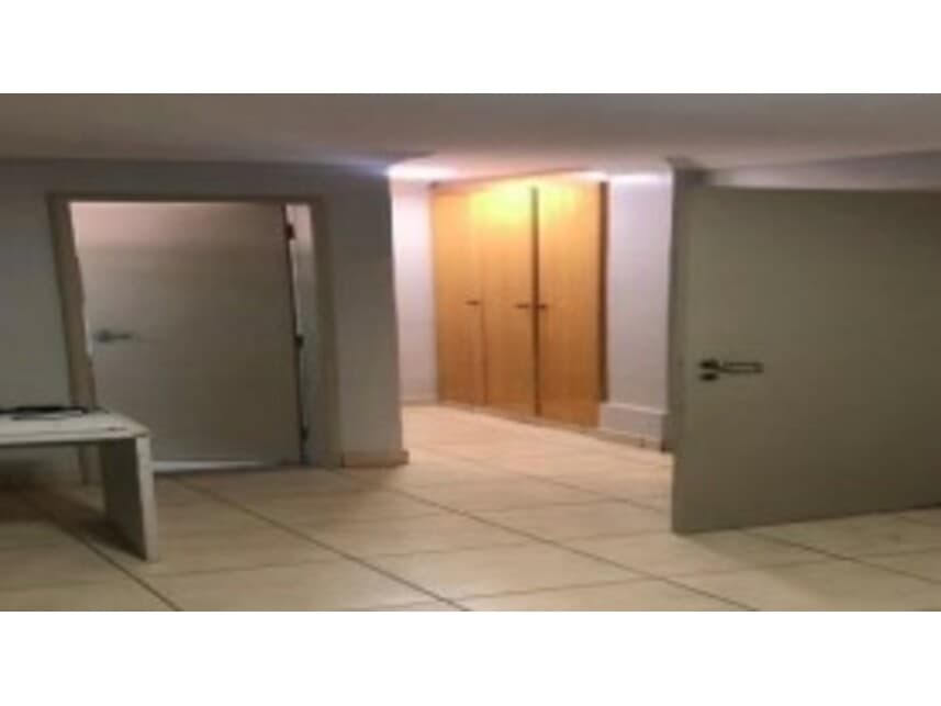 Foto 9 de 13: Casa em leilão em Goiânia - GO — Casa à venda em leilão