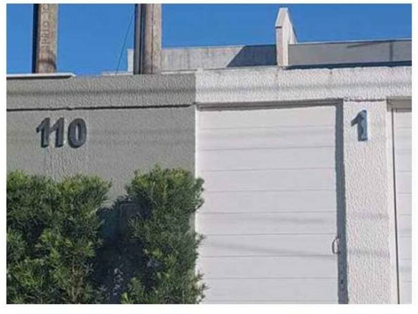 Foto 3 de 3: Casa em leilão em Rio De Janeiro - RJ — Casa à venda em leilão