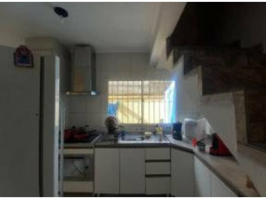 Foto 7 de 8: Casa em leilão em Suzano - SP — Casa à venda em leilão