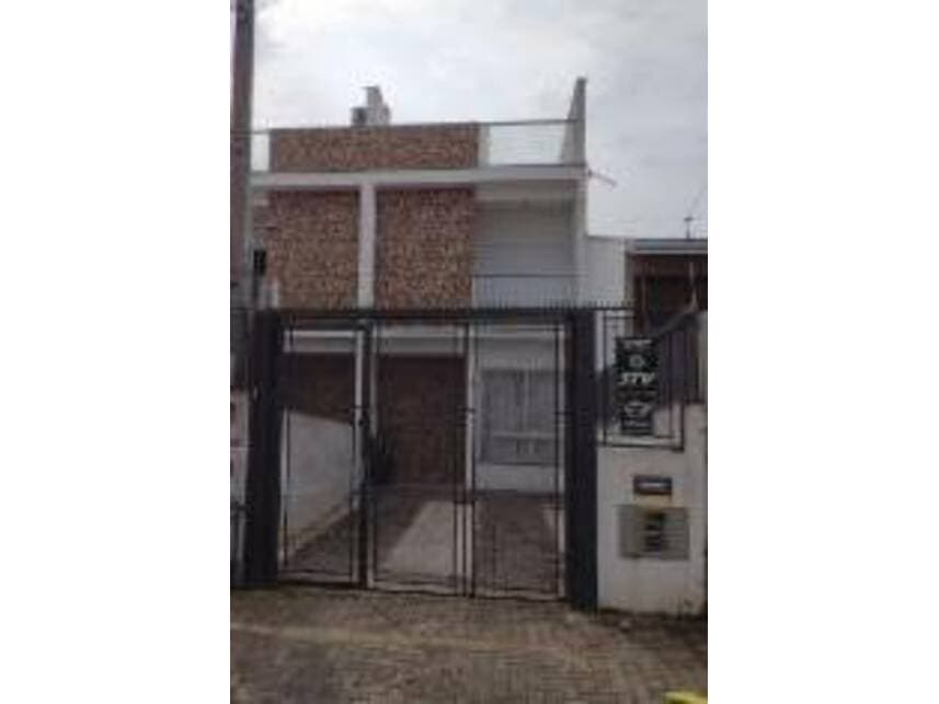 Foto 1 de 15: Casa em leilão em Canoas - RS — Casa à venda em leilão