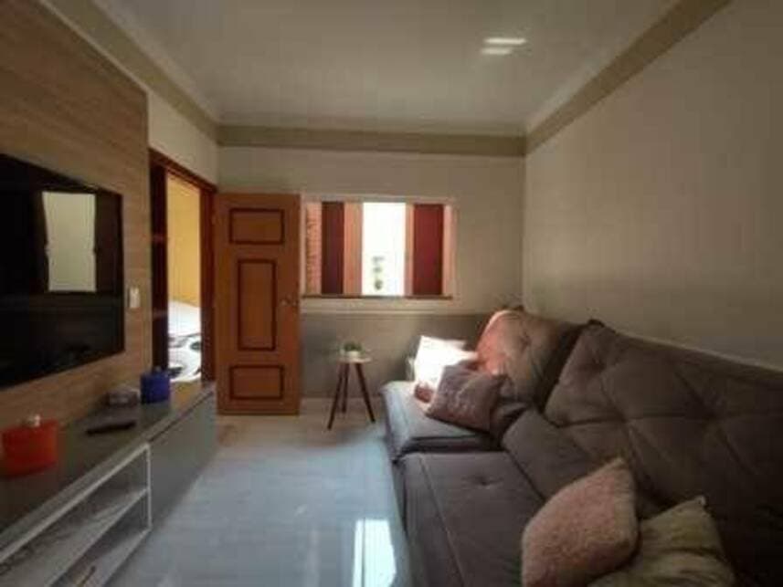 Foto 2 de 13: Casa em leilão em Caldas Novas - GO — Casa à venda em leilão