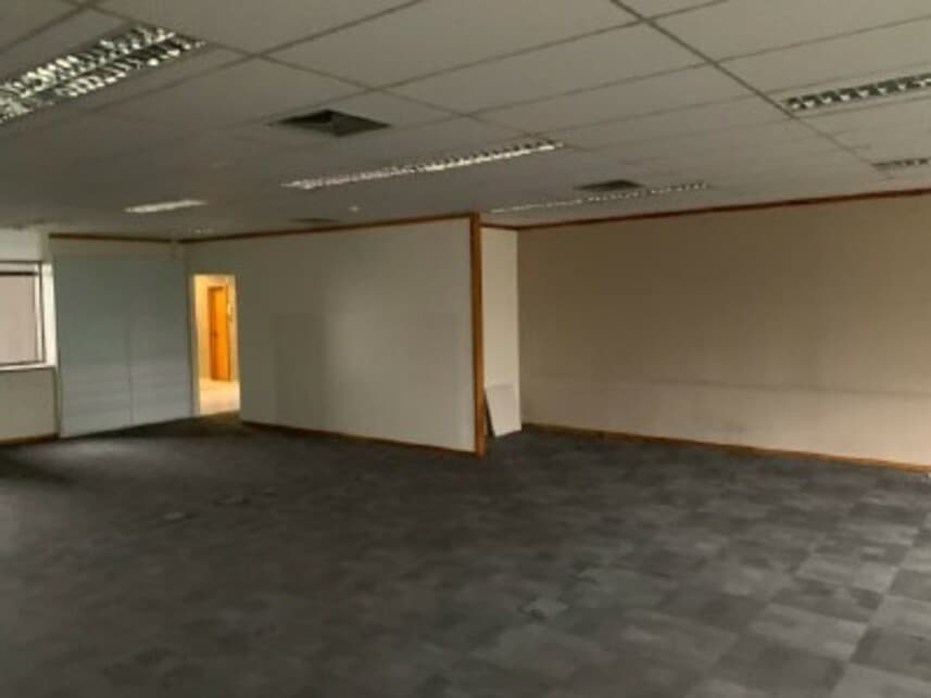 Foto 6 de 6: Comercial em leilão em São Paulo - SP — Conjunto Comercial à venda em leilão