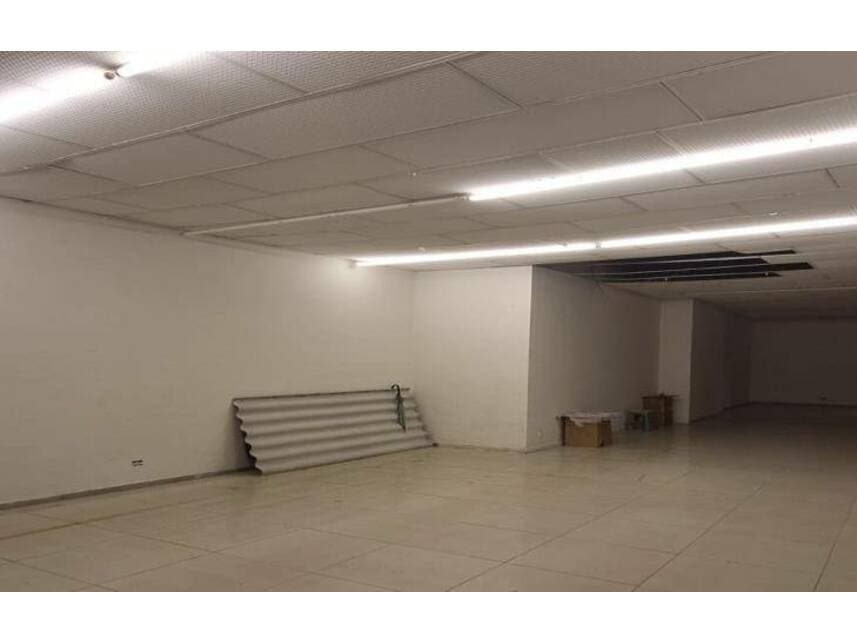 Foto 2 de 9: Imóvel em leilão em Sorocaba - SP — Ex-Agência à venda em leilão