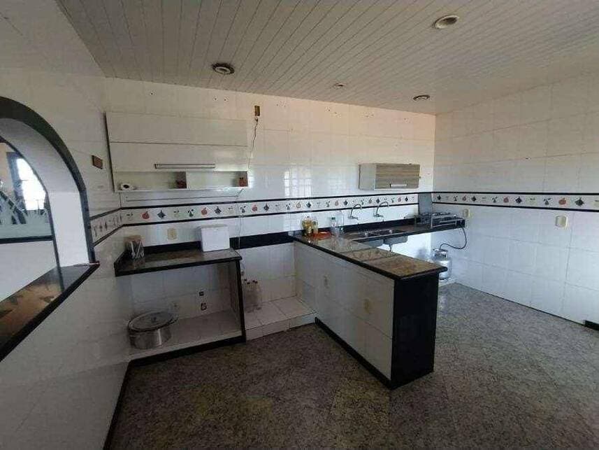 Foto 21 de 37: Casa em leilão em Niterói - RJ — Casa à venda em leilão