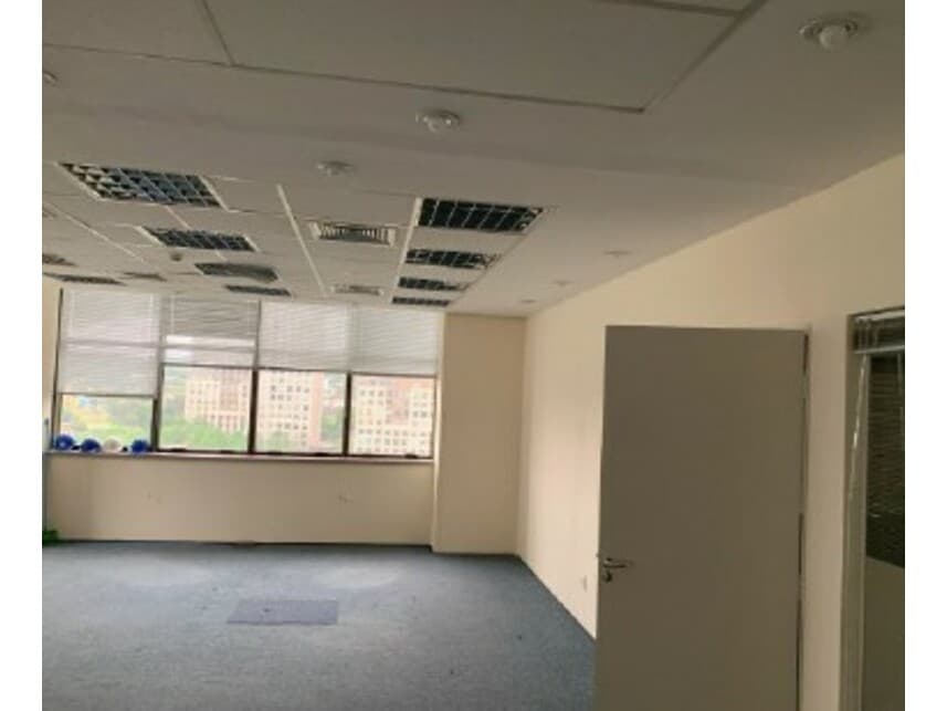 Foto 3 de 6: Comercial em leilão em São Paulo - SP — Conjunto Comercial à venda em leilão