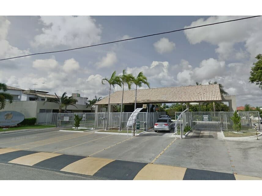 Casa em leilão em Parnamirim - RN — Casa à venda em leilão