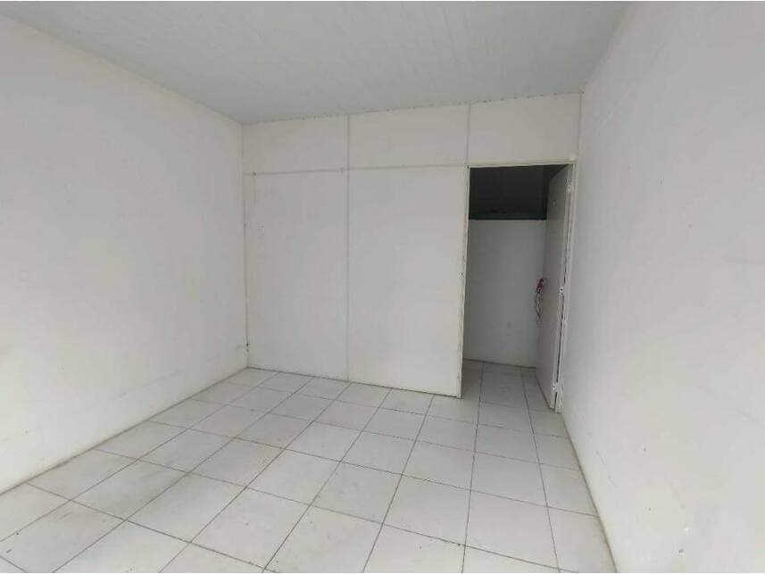 Foto 3 de 4: Comercial em leilão em Salvador - BA — Loja à venda em leilão
