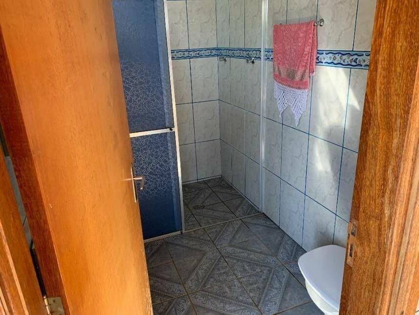 Foto 8 de 12: Casa em leilão em Américo Brasiliense - SP — Casa à venda em leilão