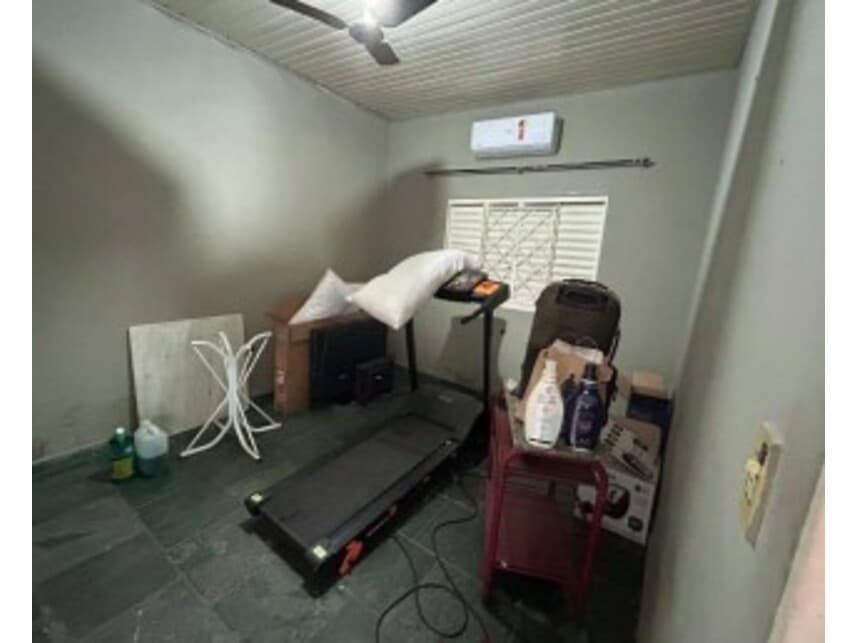 Foto 13 de 16: Casa em leilão em Várzea Grande - MT — Casa à venda em leilão