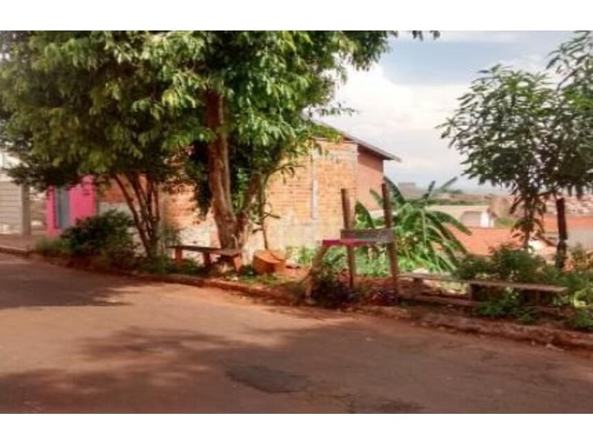 Terreno em leilão em Cornélio Procópio - PR — Terreno à venda em leilão