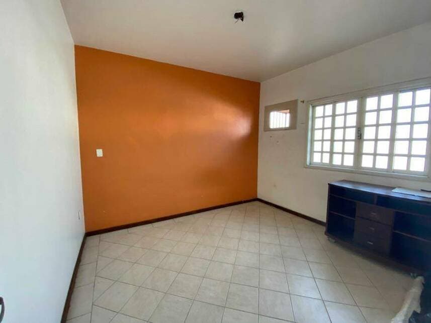 Foto 14 de 18: Casa em leilão em Mesquita - RJ — Casa à venda em leilão