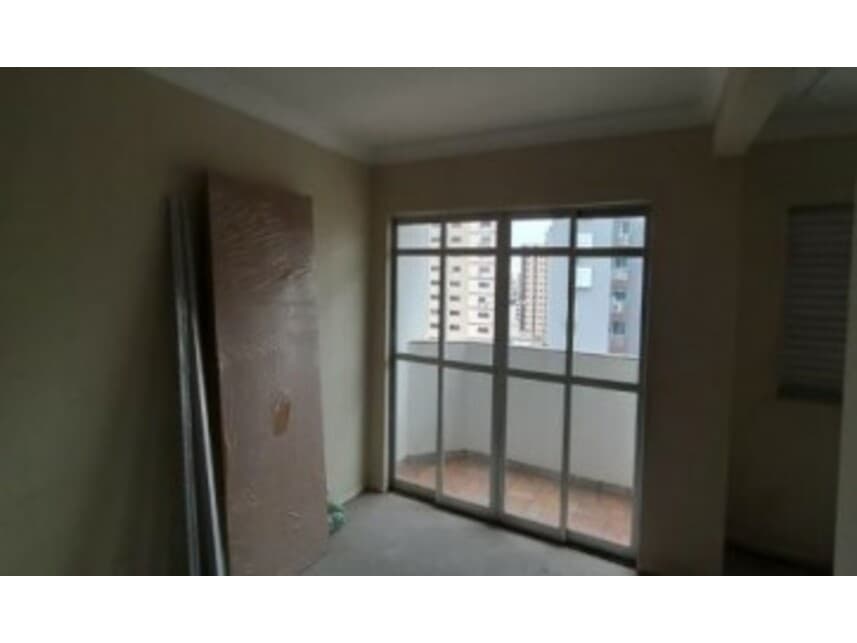 Foto 8 de 11: Apartamento em leilão em Maringá - PR — Apartamento Duplex à venda em leilão