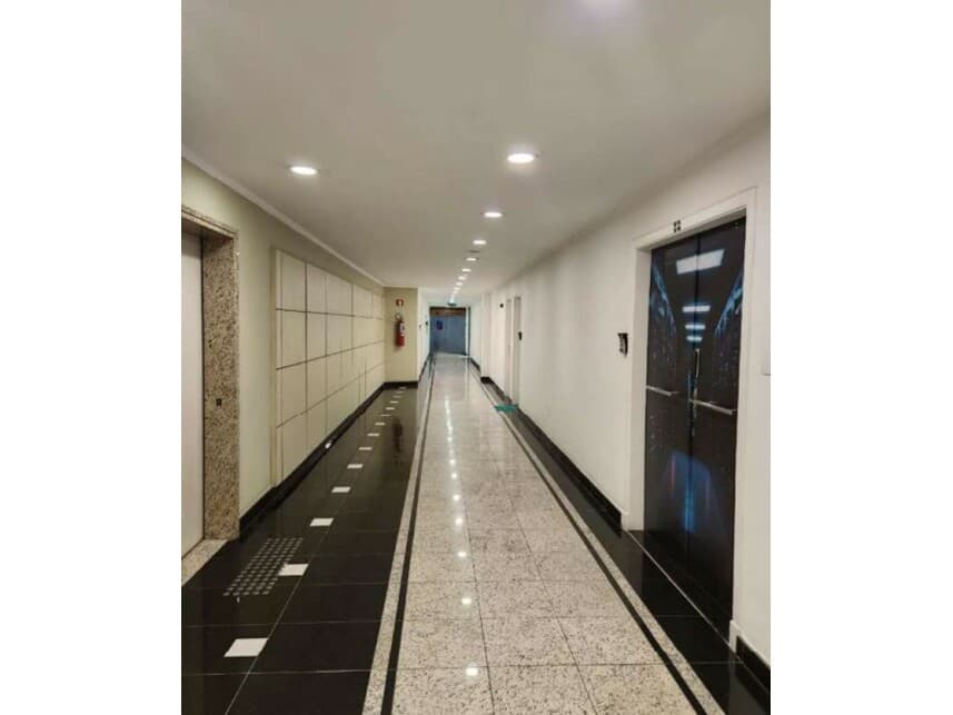 Foto 4 de 7: Comercial em leilão em São Paulo - SP — Sala Comercial à venda em leilão